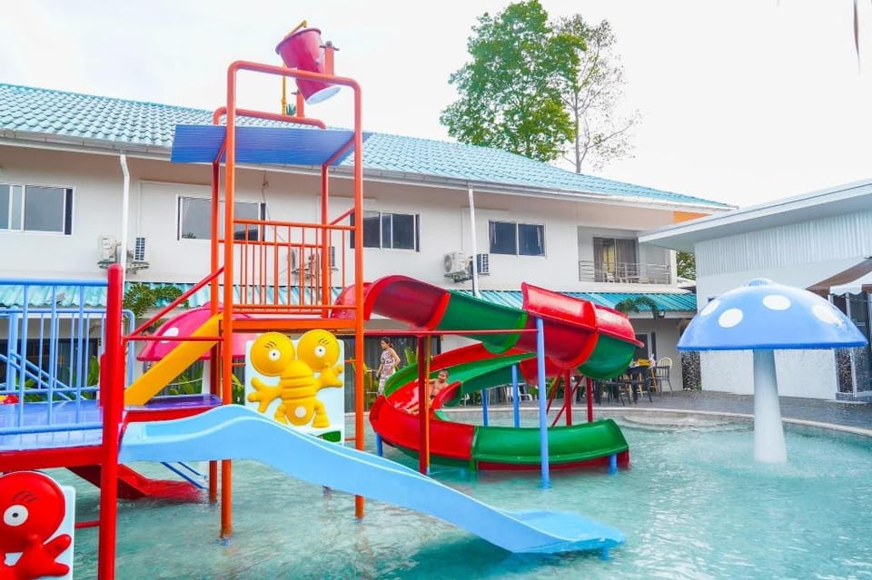 นคร นอน เล่น(Nakhon Norn Len) Hotel in Thailand