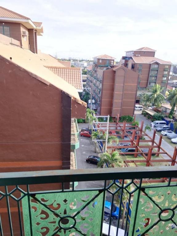 Isabelle Garden Villas Cluster 4, 828 Loft type Apartment in Paranaque