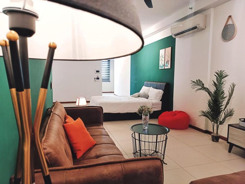 The Landmark Katana Seaview 3BRHomestay at Gurney Apartment in Tanjung Bungah