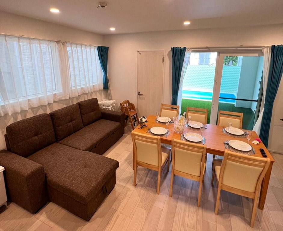Okinawa Pool Villa Onna 7C/沖縄プールヴィラ恩納7C Vacation rental in Okinawa Prefecture