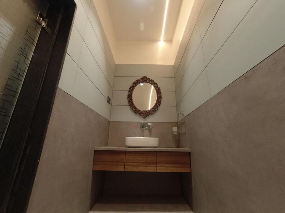 Villa (5BR) near MTDC Boat Club Vacation rental in Maharashtra