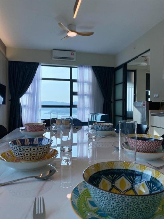 THE CANOPY@JQ01 Sea+MtView-NearSuriaJettyGayaSt Vacation rental in Kota Kinabalu