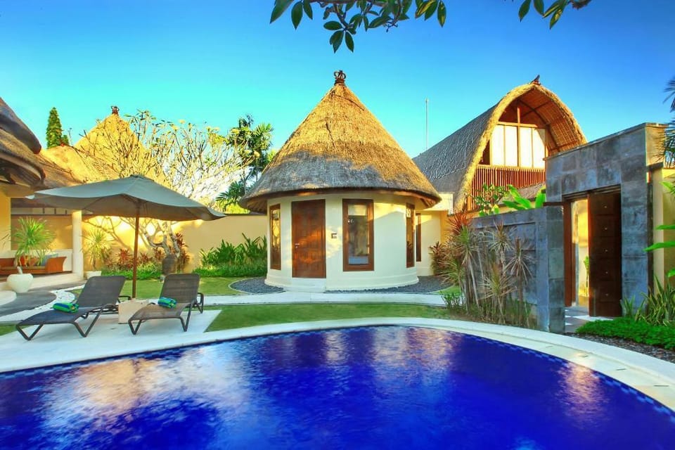 Jimbaran Pearl 3 Bedroom Private Pool Villa Villa in Bali
