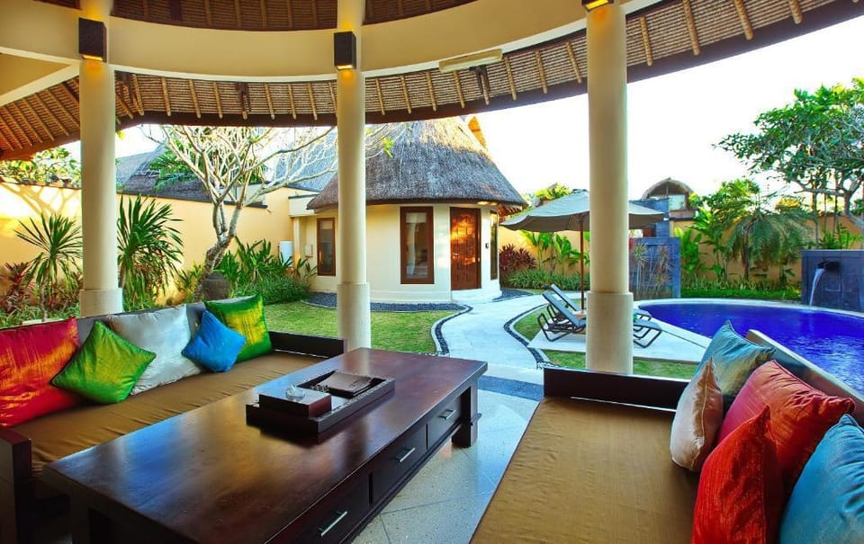 Jimbaran Pearl 3 Bedroom Private Pool Villa Villa in Bali