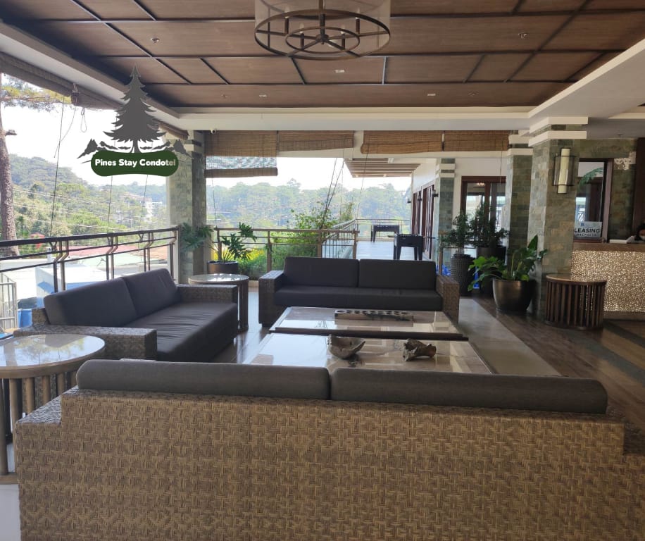 Deluxe Suite Bristle Ridge  3BR, 2CR , Pay Parking Apartment in Baguio