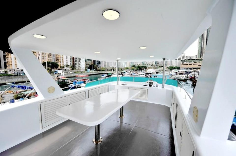 Spacious Party Houseboat - Whole Boat Vacation rental in Hong Kong