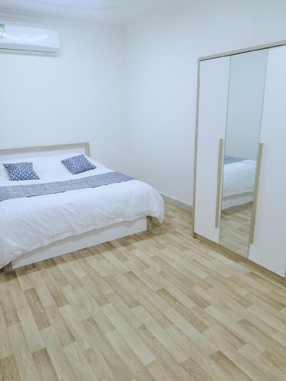 SAQR صقر 9 ( مجلس واسع + 2 غرفه نوم + مطبخ) Apartment in Riyadh