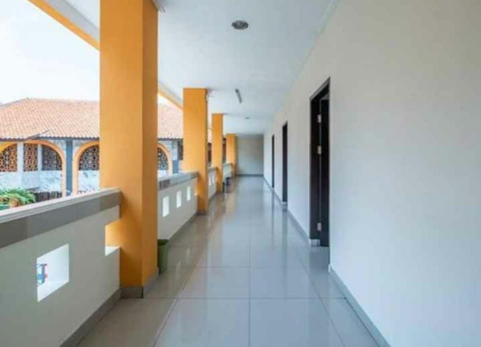 ISLAMIC GUEST HOUSE AT TAQWA CENTER Hotel in West Java