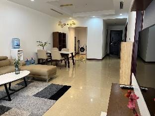 Royal City 3 Bedroom Apartment in Hanoi