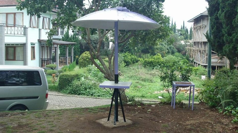 VILA MAWAR UNGU (Max.12 Orang) Villa in Parongpong
