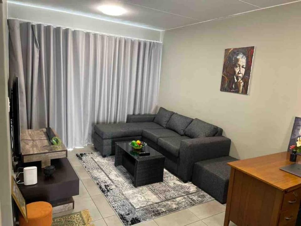 Comfort & Safety first and foremost. Lovely 2 BR Vacation rental in Sandton