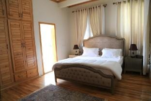 Isle of Highland Tours Guest House  Apartment in Pakistan