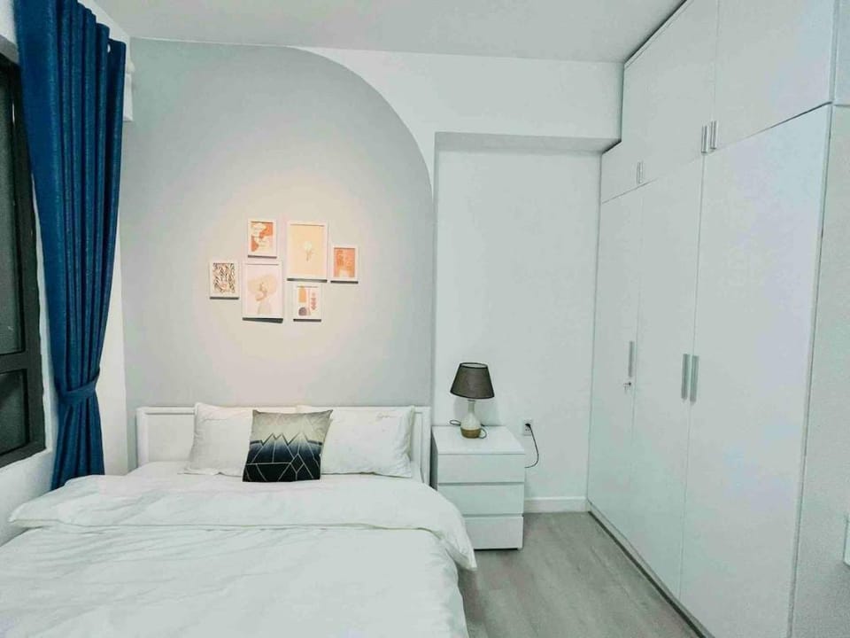 AmbiHOME 2Br Masteri Thảo Điền T2 view LM81 [NETF] Apartment in Ho Chi Minh City