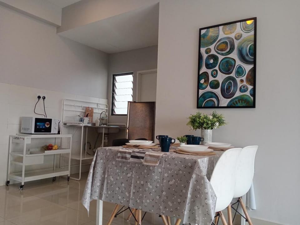 Prestige Sky (A9-12) - 2 BR with Wifi & Riverview Apartment in Malaysia