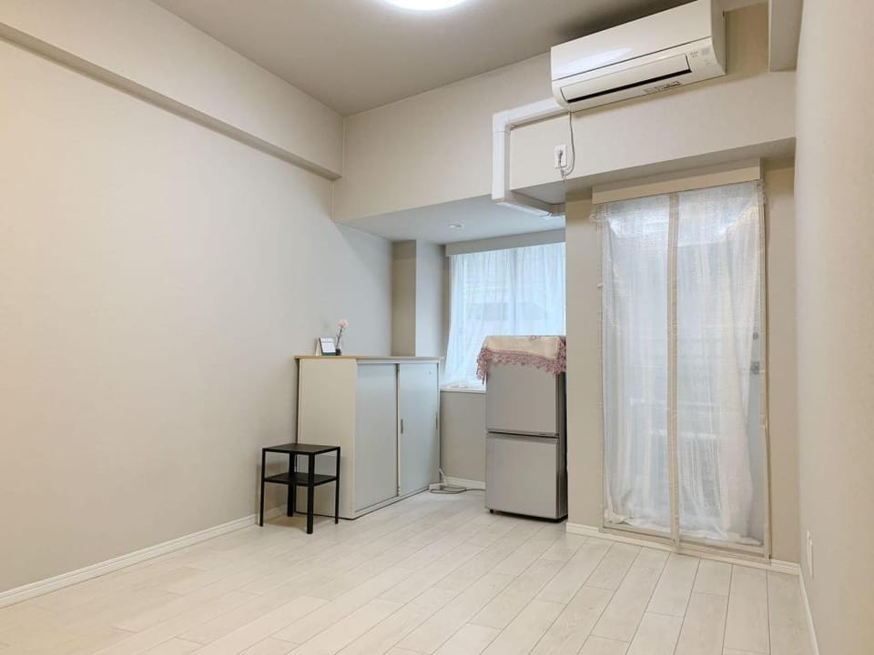 Ikebukuro Center / 5min walk from Station, High-Speed Internet / Room 204 Apartment in Japan