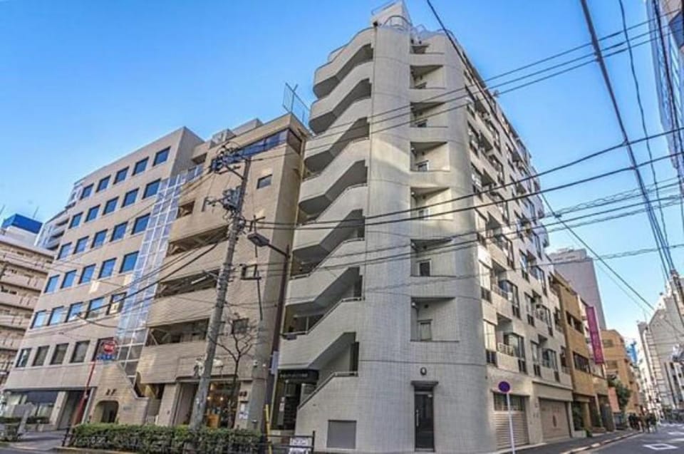 Ikebukuro Center / 5min walk from Station, High-Speed Internet / Room 204 Apartment in Japan