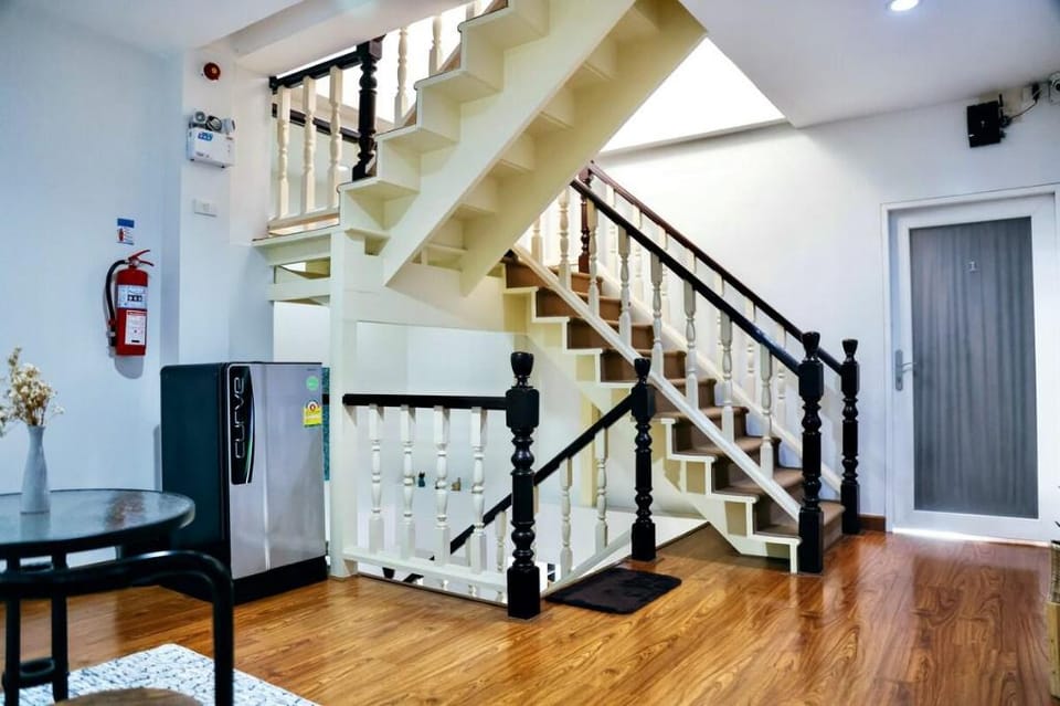 Comfy Boutique House清迈整套独栋泳池别墅（古城，塔尼市场，玛雅商场，尼曼路附近） Villa in Chiang Mai