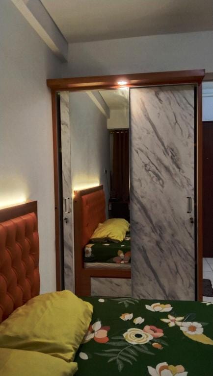Apartemen Riverview Tower Mahakam By Aldi Room Apartment in West Java