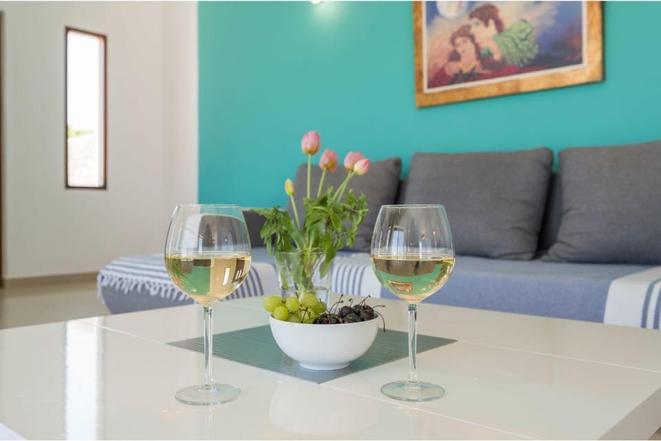 Sea View House Loutraki by Delfus Vacation rental in Crete