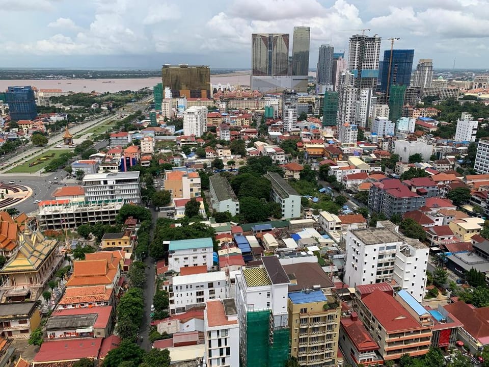 DA3M, Perfect Unit in Central, Swimming Pool &Gyms Apartment in Phnom Penh Province