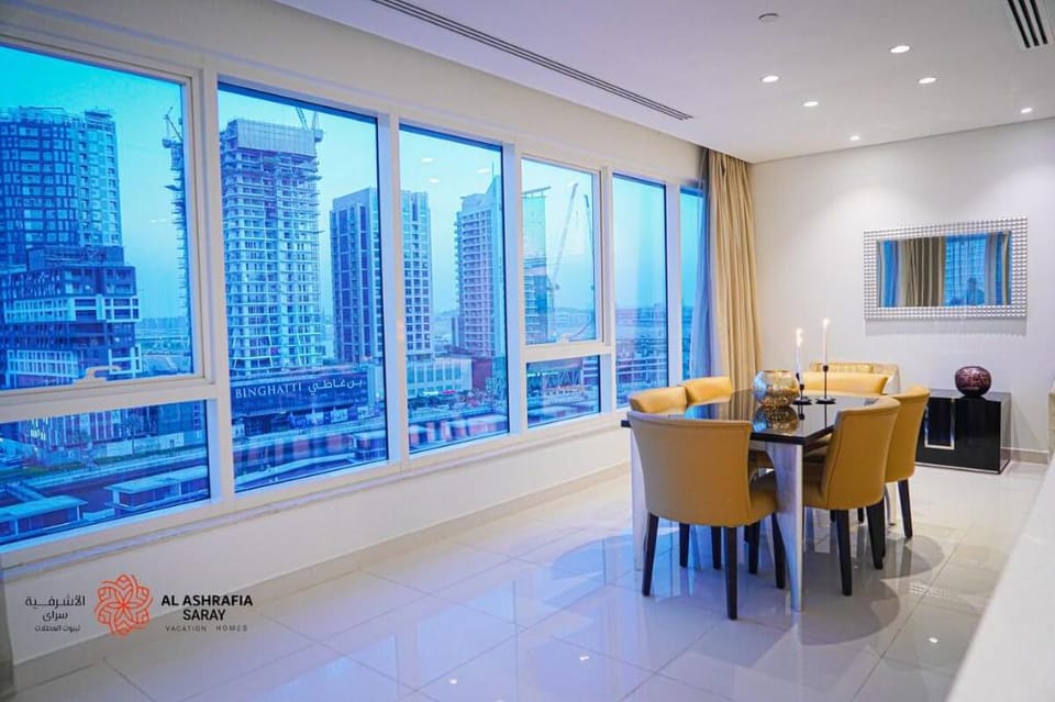Magnificent 3 BR  apartment Canal Views Dubai Apartment in Dubai