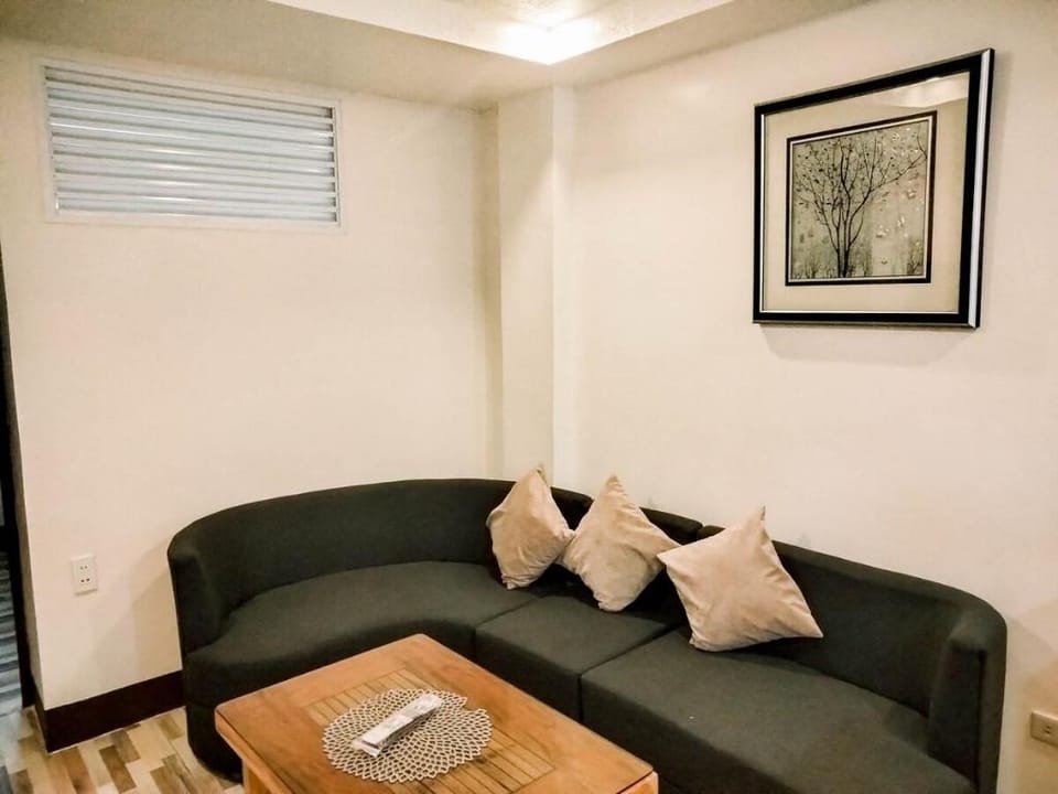 Lovely 2-Bedroom Near Burnham Vacation rental in Baguio