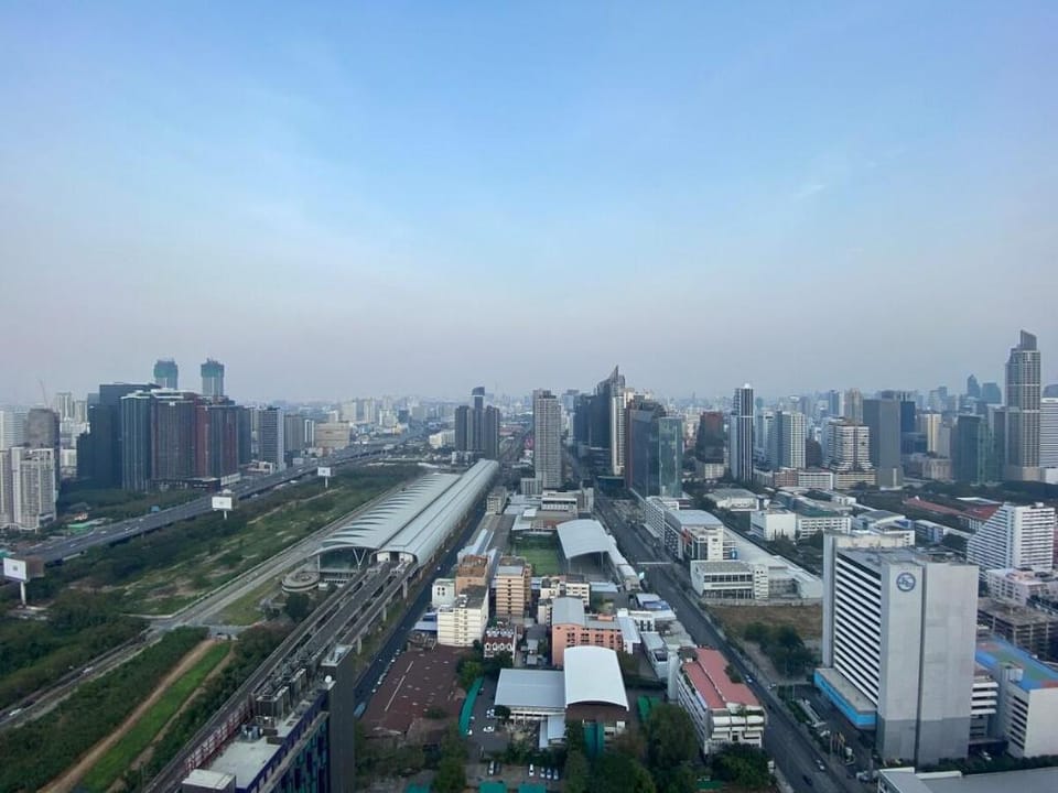Spacious / Stylish / Modern / City-Centre Apartment in Bangkok