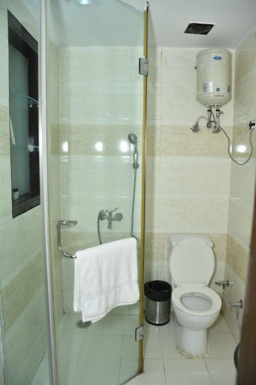 Solace Suites - Kasauli & Barog First Hometel Apartment in Himachal Pradesh