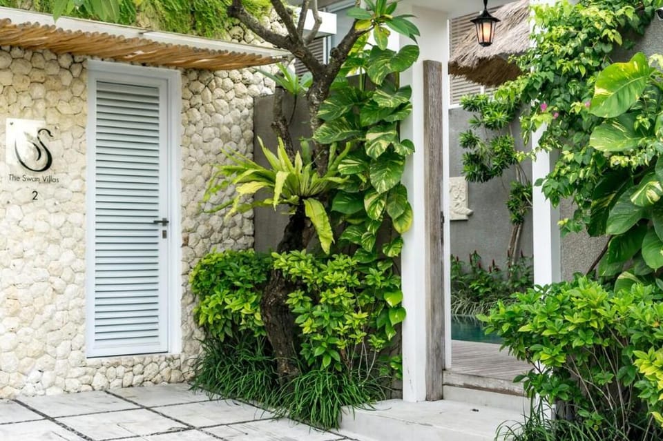 Swan Villa 2 by Villa Finder Villa in North Kuta