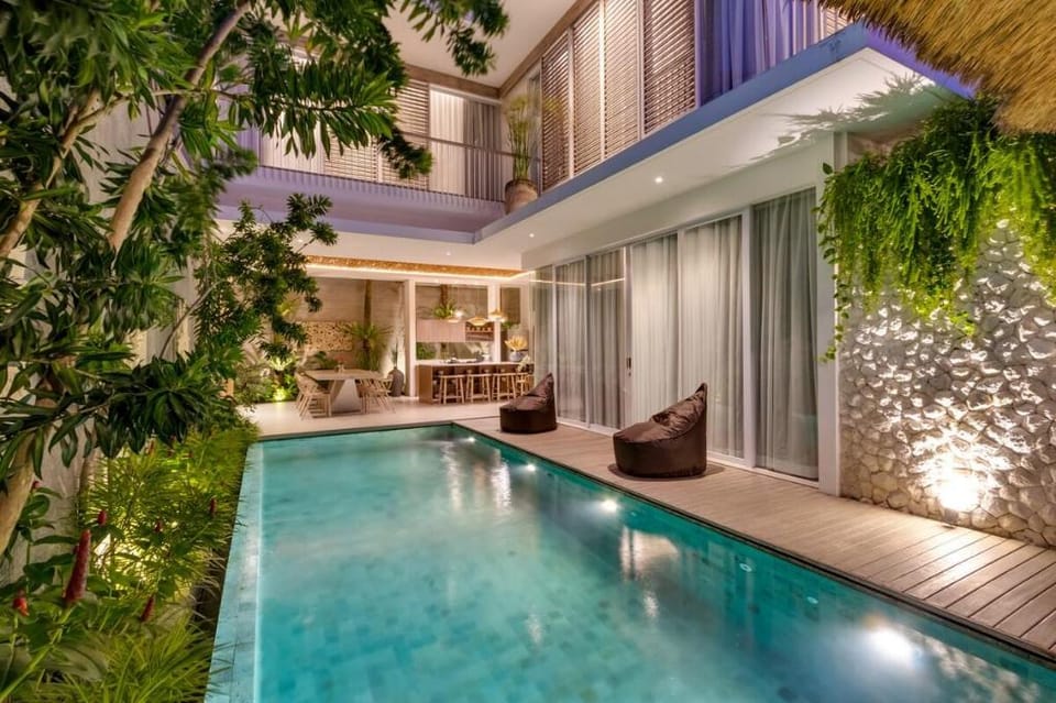 Swan Villa 3 by Villa Finder Villa in North Kuta