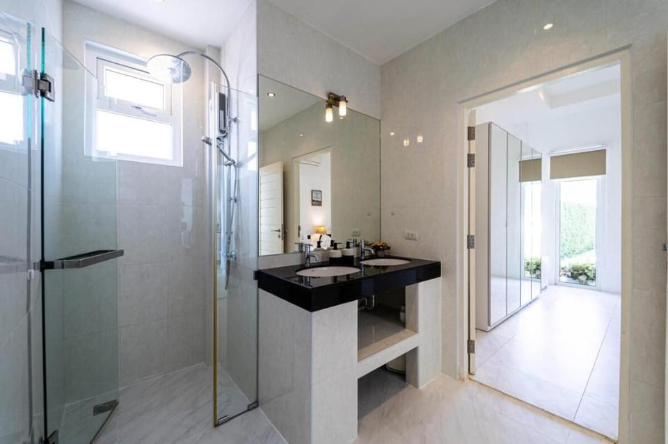 Modern Large 2 Bedroom Pool Villa (PV2) Villa in Hua Hin District