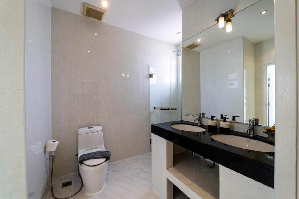Modern Large 2 Bedroom Pool Villa (PV2) Villa in Hua Hin District