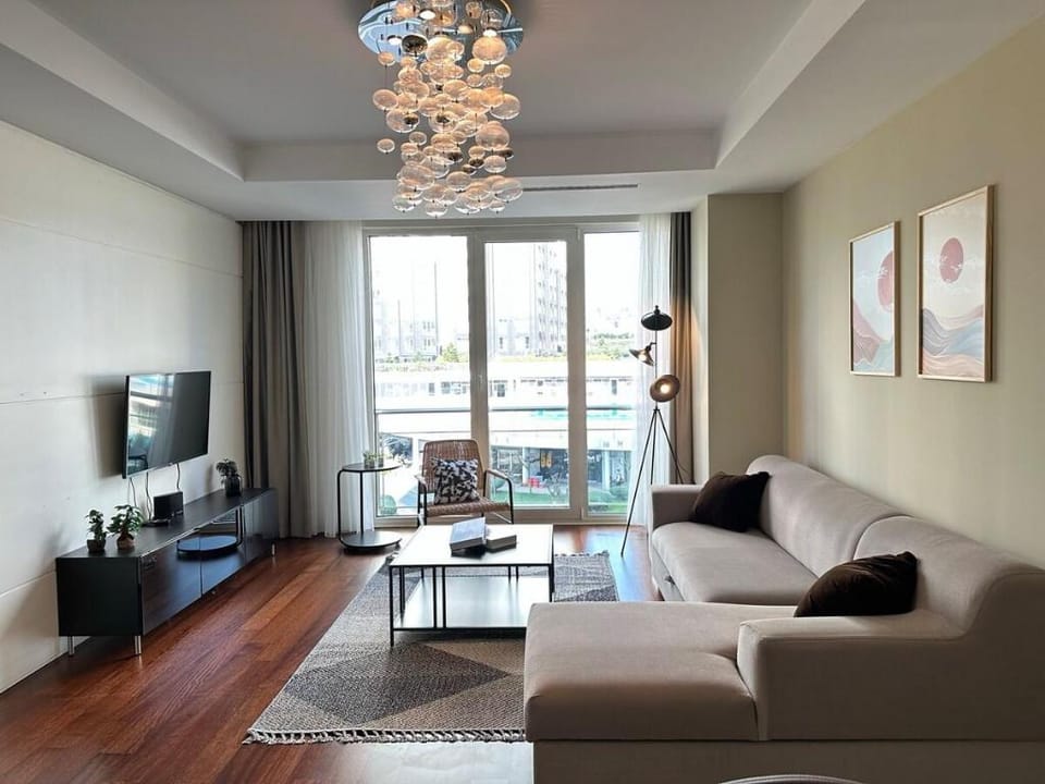 Exclusive 1BR Flat in Mashattan Residence Maslak Apartment in Istanbul