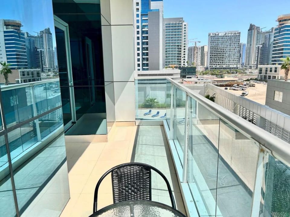 One Bed Apartment with Balcony in Business Bay Apartment in Dubai