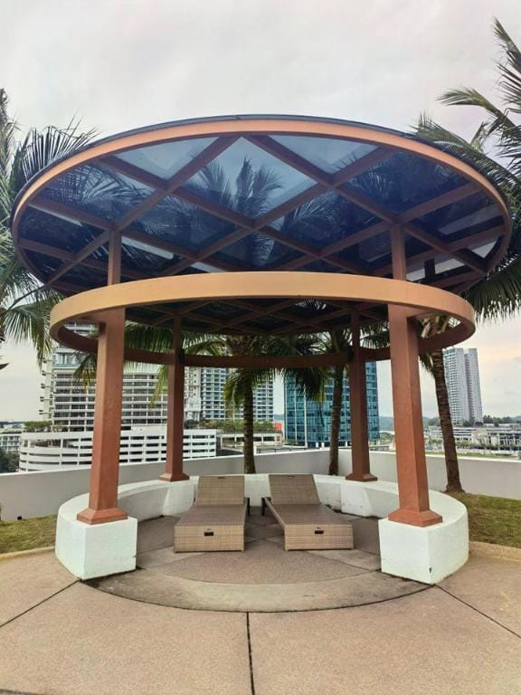 Almas Muji Cozy Studio100mbps Netflix By STAY Vacation rental in Johor