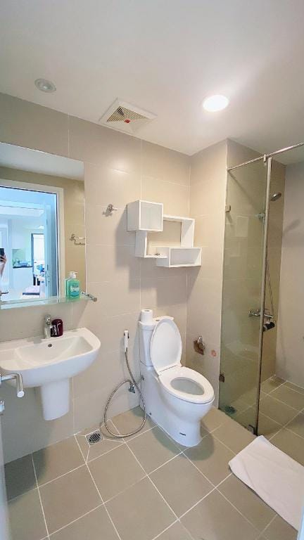 HHomes -2BR Masteri Thao Dien - Sunset View & Pool Apartment in Ho Chi Minh City