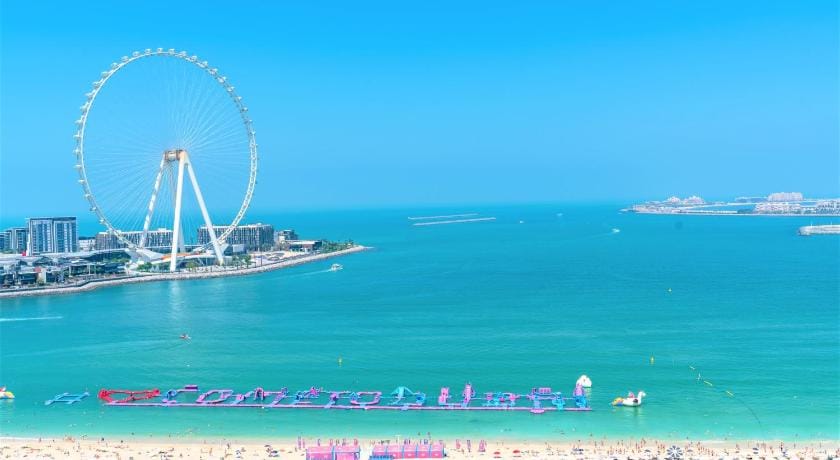 Stunning Beach front Apt Dubai Eye View JBR Dubai Apartment in Dubai