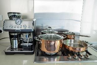 Eggie's Nest - Luxury Apartment Vacation rental in Sydney