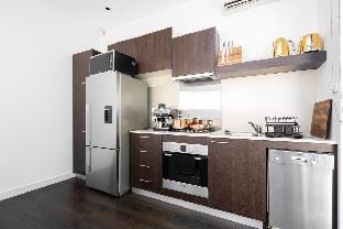 Eggie's Nest - Luxury Apartment Vacation rental in Sydney