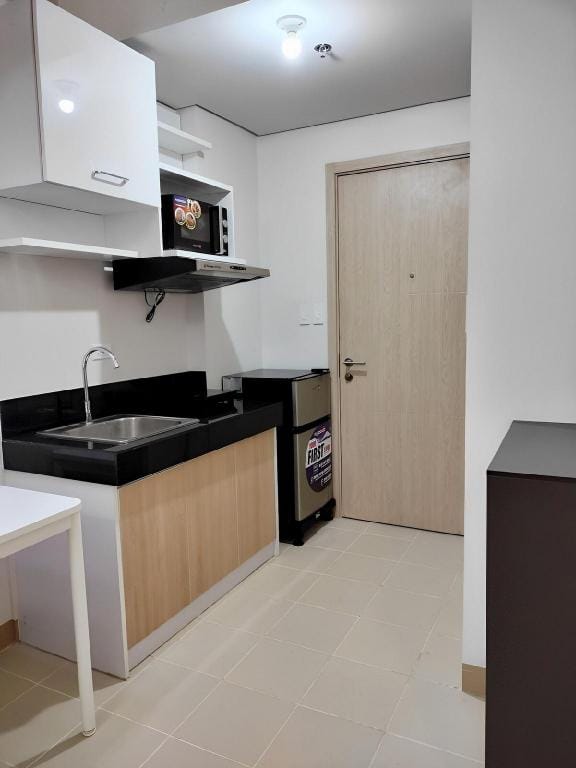 Condo Under Cheer Residences Vacation rental in Region of Manila