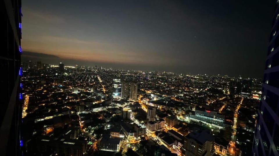 New! Air Residences 1BR staycation in Makati Apartment in Makati