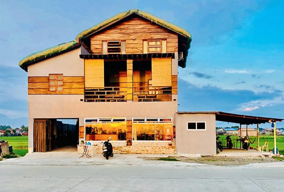 RedDoorz @ Ola Vida Casa Rental Ilocos Sur Hotel in Ilocos Region