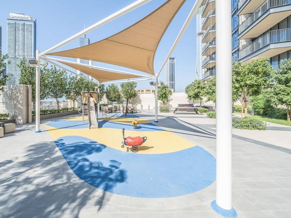 Luxurious 2BR in Boulevard Heights| Downtown Dubai Apartment in Dubai