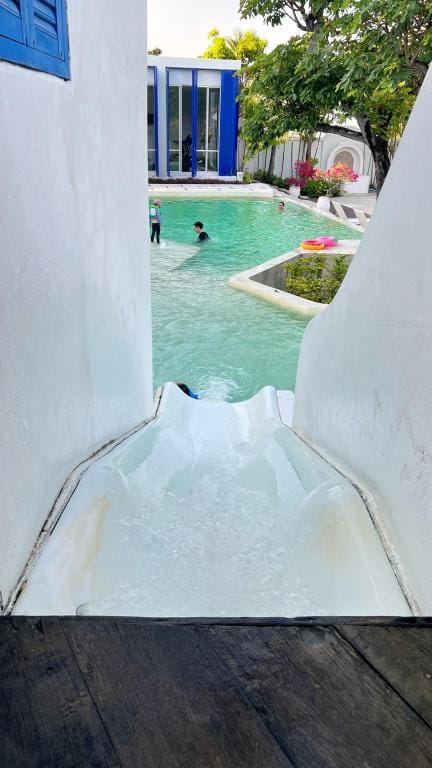 Chelona Khao Tao by Rattana Apartment in Nong Kae