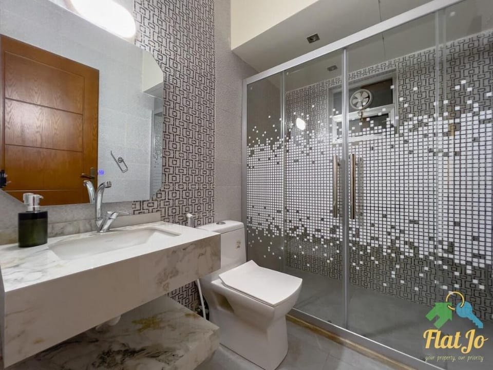 Luxurious one bedroom apartment Amman Jordan Vacation rental in Africa