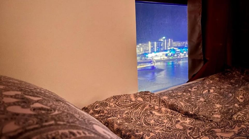 Burlaka Hostel Single Beds VIP Vacation rental in Dubai