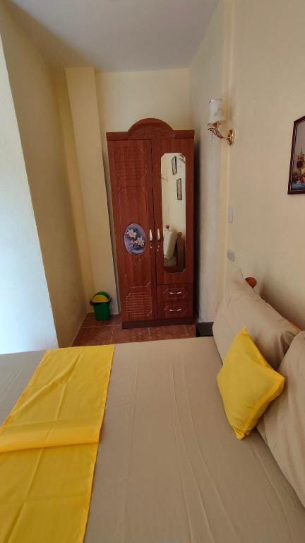 Ivory Castle, Residences, Room 5 Apartment in Central Visayas