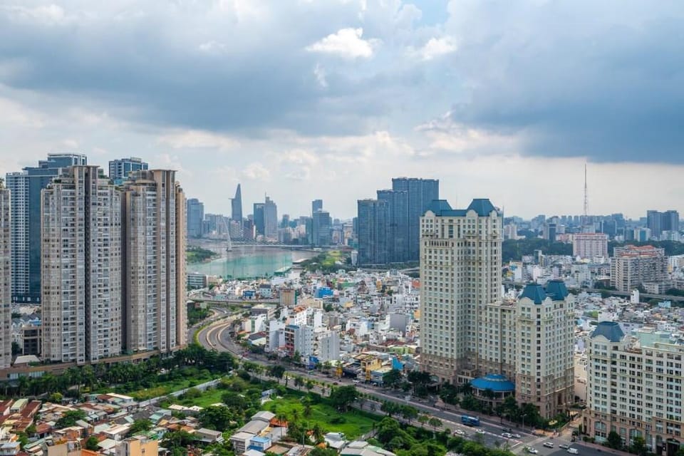 Vinhomes - 2 bedroom apartment with nice view Apartment in Ho Chi Minh City