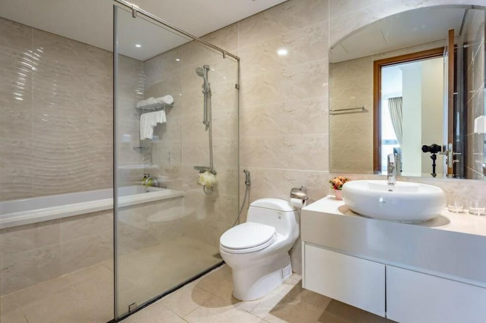 Mai Home - 2 bedrooms apartment in Vinhomes CP Apartment in Ho Chi Minh City