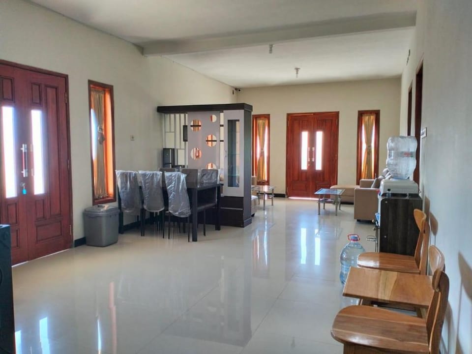 Bromo Seruni Guesthouse Hotel in East Java